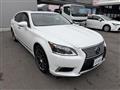 2013 Lexus LS