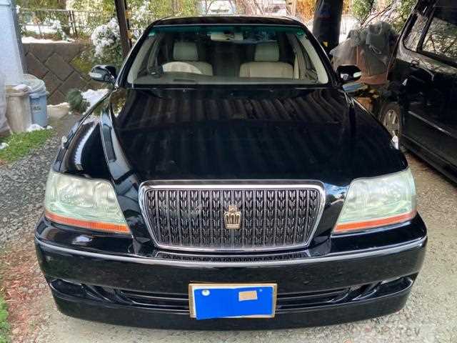 2003 Toyota Crown Majesta