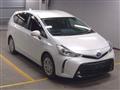 2015 Toyota PRIUS α