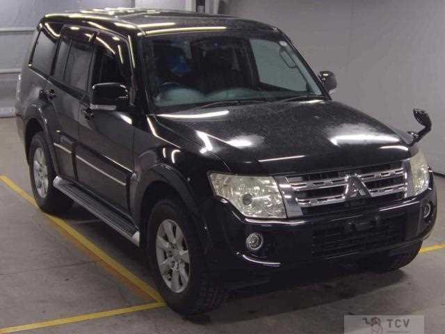 2012 Mitsubishi Pajero