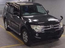 2012 Mitsubishi Pajero