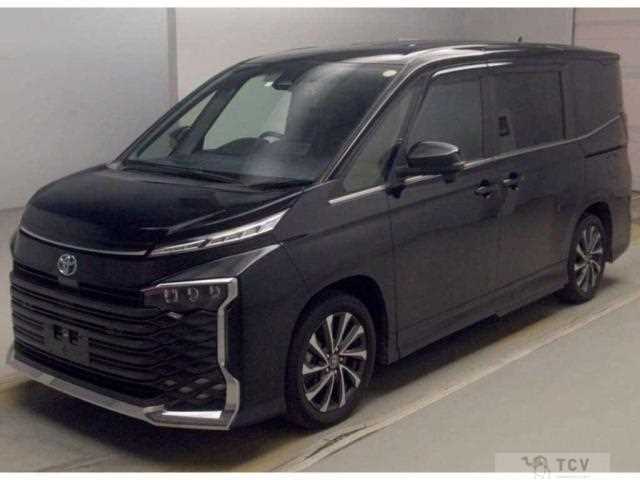 2023 Toyota Voxy