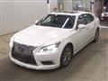 2013 Lexus LS