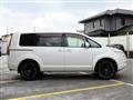 2012 Mitsubishi Delica D5