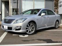 2008 Toyota Crown Hybrid