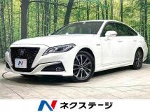 2019 Toyota Crown Hybrid