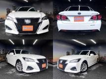 2015 Toyota Crown Hybrid