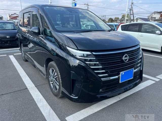 2023 Nissan Serena