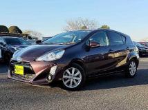 2015 Toyota AQUA