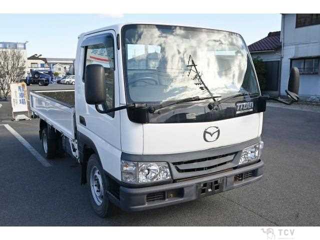 2005 Mazda Titan Dash