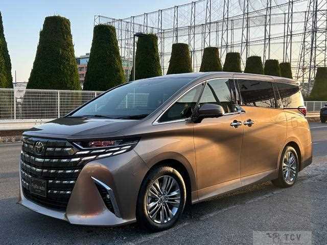 2024 Toyota Alphard Hybrid