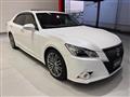 2013 Toyota Crown