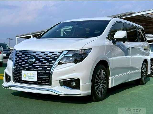 2022 Nissan Elgrand