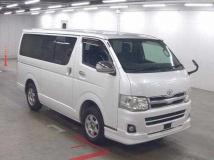 2011 Toyota Regiusace Van