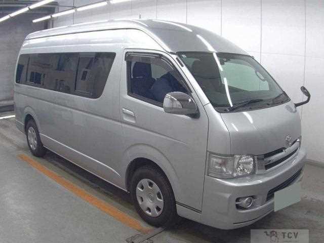 2005 Toyota Hiace Wagon
