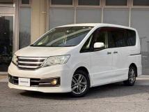 2012 Nissan Serena