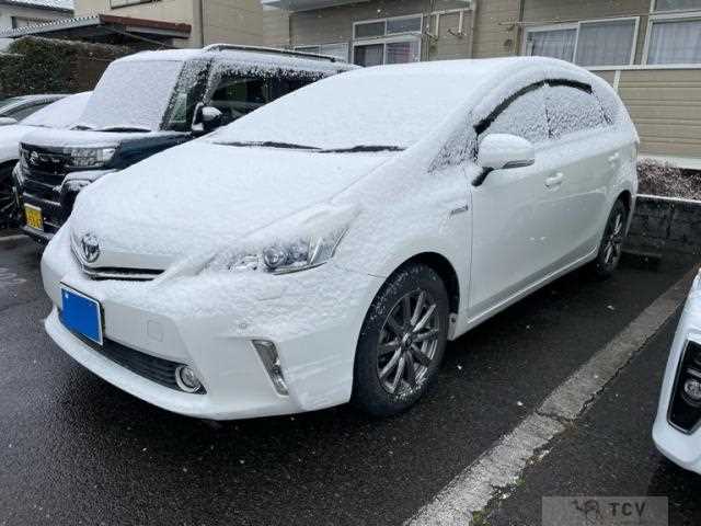 2011 Toyota PRIUS α