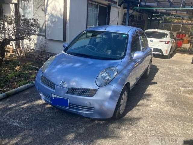 2003 Nissan March
