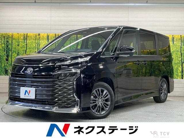 2023 Toyota Voxy