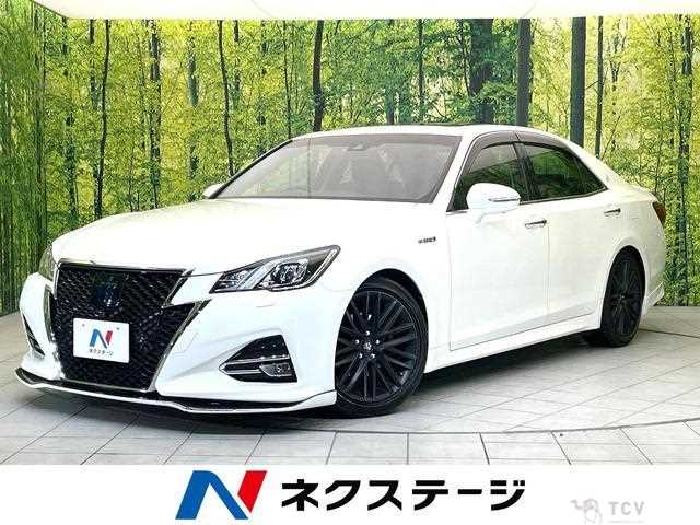 2017 Toyota Crown Hybrid