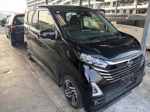 2024 Nissan Nissan Others