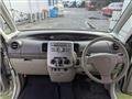 2012 Daihatsu Tanto
