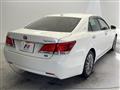 2013 Toyota Crown Hybrid