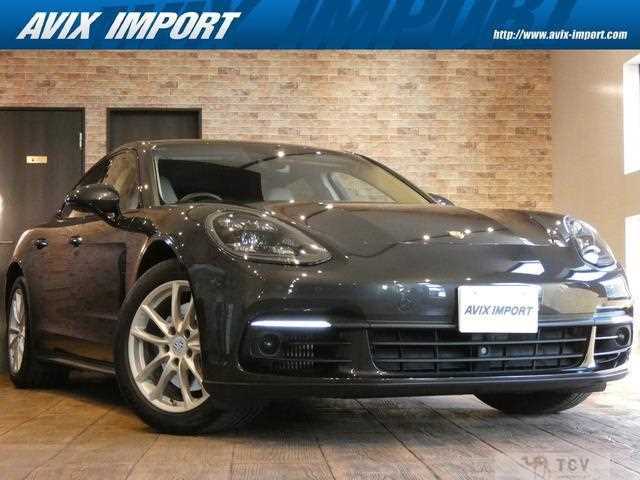 2017 Porsche Panamera