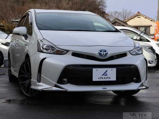 2016 Toyota PRIUS α