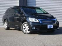 2010 Toyota Mark X Zio