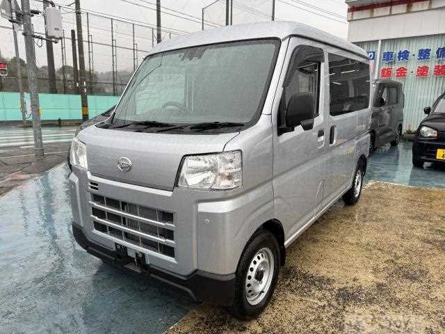 2023 Daihatsu Hijet Cargo