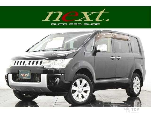 2013 Mitsubishi Delica D5