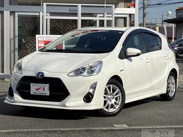 2015 Toyota AQUA