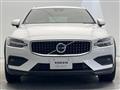 2022 Volvo V60