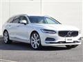 2017 Volvo V90