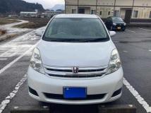 2010 Toyota Isis