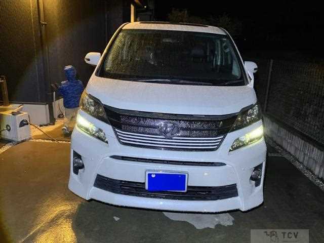 2014 Toyota Vellfire