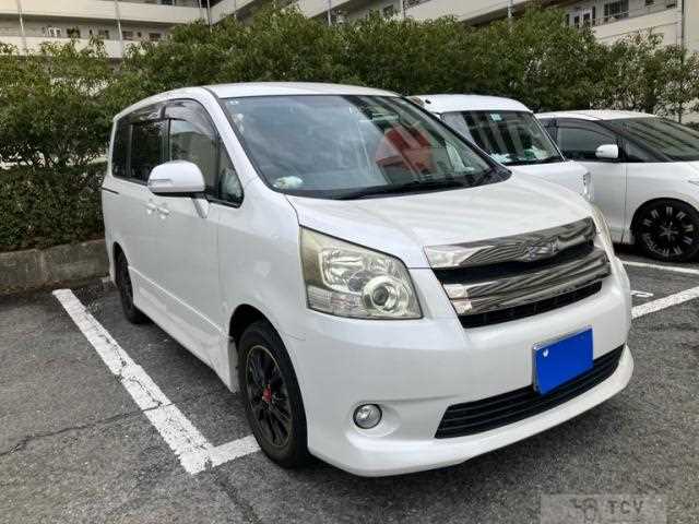 2007 Toyota Noah
