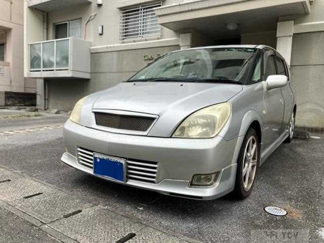 2003 Toyota OPA