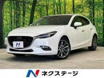 2016 Mazda Axela