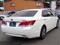 2013 Toyota Crown Hybrid