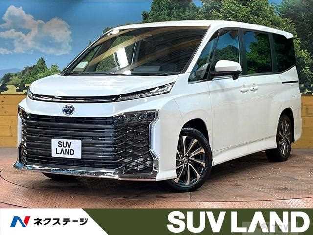 2025 Toyota Voxy