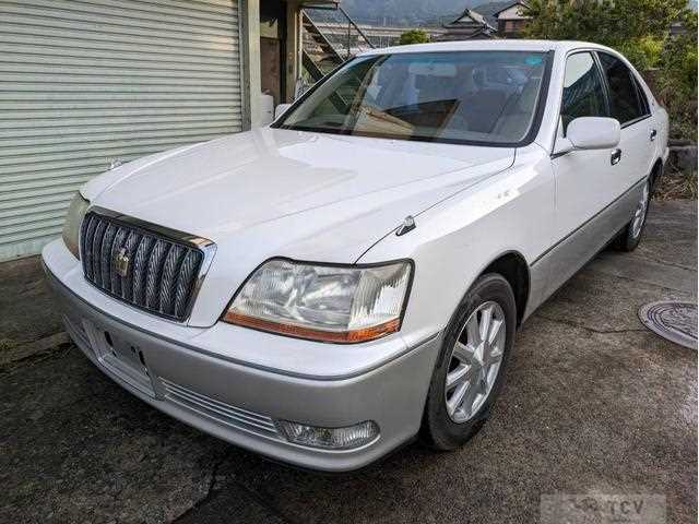 2001 Toyota Crown Majesta