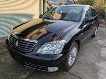 2005 Toyota Crown