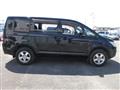 2010 Mitsubishi Delica D5