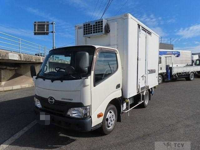 2017 Hino Dutro
