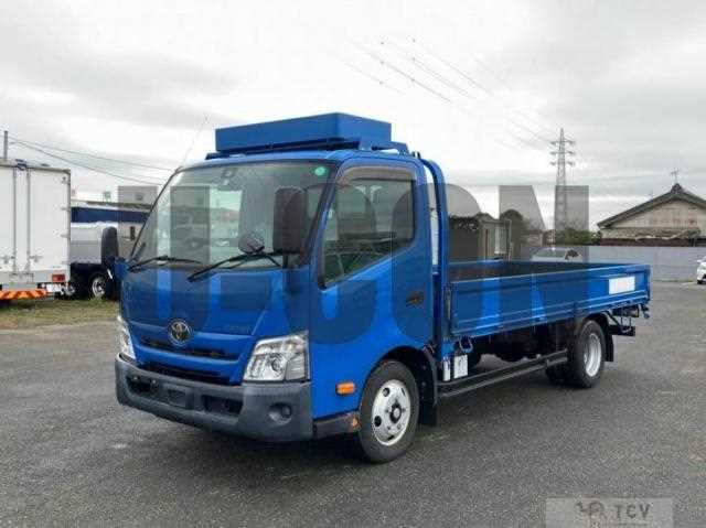 2022 Toyota Dyna Truck