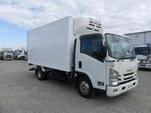 2020 Isuzu Elf Truck