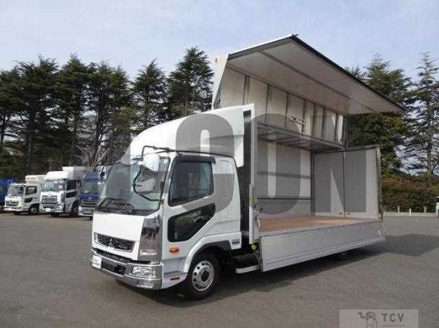 2025 Mitsubishi Fuso Fighter