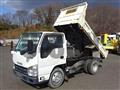 2013 Isuzu Elf Truck